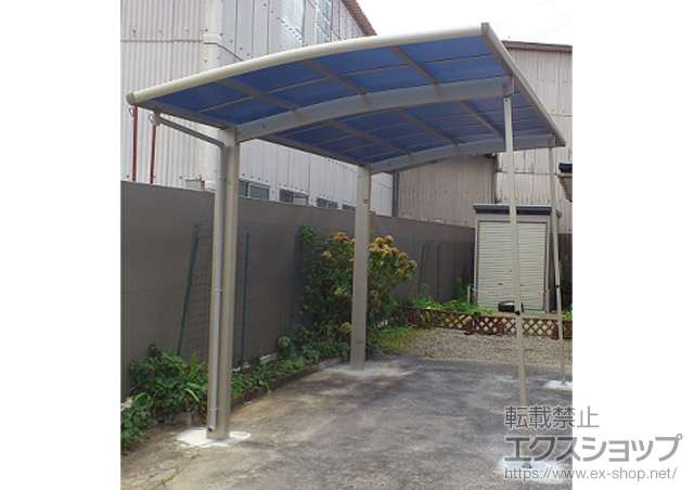 静岡県富士宮市ののカーポート レイナポート 積雪〜20cm対応+着脱式サポート　2本+屋根ふき材補強部品セット 施工例