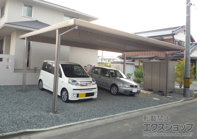 福岡県久留米市のLIXIL リクシル（トステム）のカーポート テリオスポートIII 900 3台用 4本柱 積雪～30cm対応 施工例