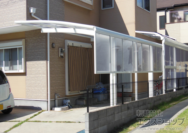 兵庫県加古川市ののカーポート レイナポート 積雪〜20cm対応+レイナポート サイドパネル51-10H 施工例