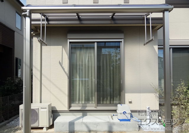 福岡県大野城市ののテラス屋根 ヴェクターテラス R型 テラスタイプ 単体 積雪〜20cm対応+吊り下げ式物干し ロング 2本入り 施工例