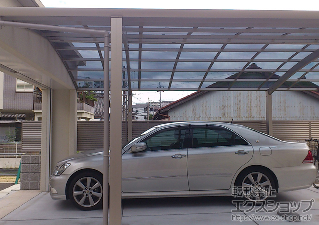 大阪府松原市ののカーポート レイナポートM合掌 積雪対応〜20cm 施工例