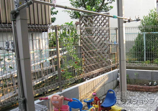 ��ʌ������s��LIXIL ���N�V��(TOEX)�̃t�F���X�E��E�� �n�C�O���b�h�t�F���XN1�^ �Ԏd�؂�^�C�v �{�H��