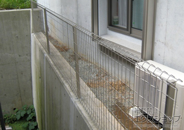 神奈川県横浜市ののフェンス・柵 イーネットフェンス1F型 自由柱タイプ 施工例