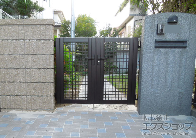 宮城県岩沼市のの門扉 シャレオR7型 両開き 柱使用 施工例