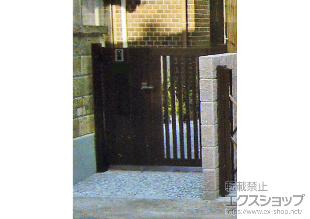 高知県香南市のの門扉 エクスライン門扉14型 機能子扉親子Aセット 門柱使用 施工例