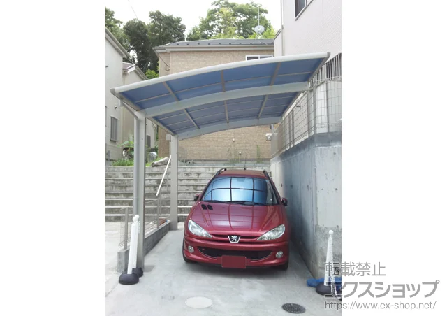 東京都日高市のYKKAPのカーポート プレシオスポート 積雪〜20cm対応 施工例