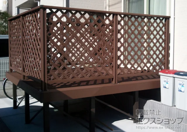 神奈川県相模原市のLIXIL リクシル（トステム）のウッドデッキ リコステージII 単体+デッキフェンス 施工例