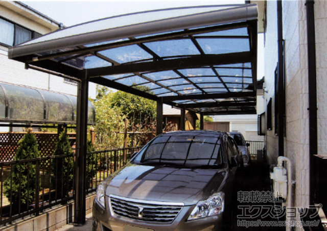 千葉県印旛郡栄町ののカーポート キューブポートプラス 縦連棟 積雪〜20cm対応 施工例