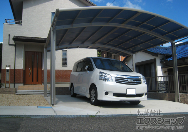 三重県鈴鹿市ののカーポート レイナツインポート 積雪〜20cm対応 施工例