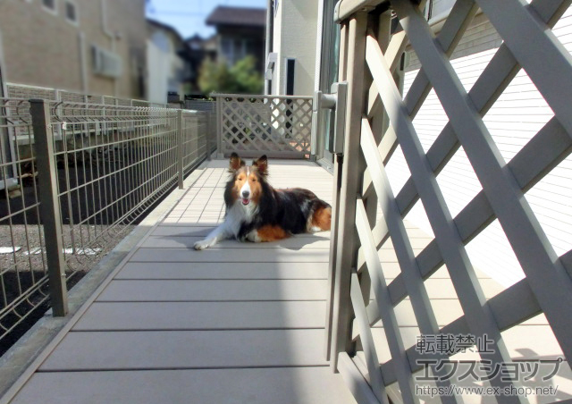 東京都狛江市ののウッドデッキ ひとと木＋デッキフェンス・門扉 細目タイプ・ラチス 施工例