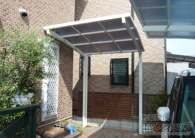 和歌山県和歌山市のLIXIL リクシル（トステム）のサイクルポート・駐輪場 カーブパークシグマIII オープンタイプ 施工例