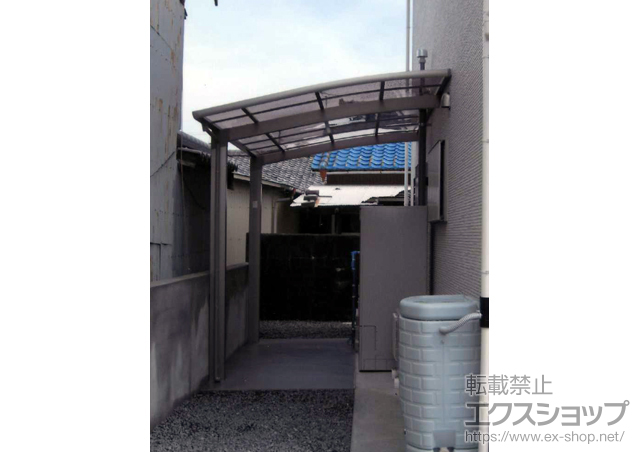 和歌山県御坊市のLIXIL リクシル（トステム）のカーポート カーブポートシグマIII 積雪〜30ｃｍ対応 施工例