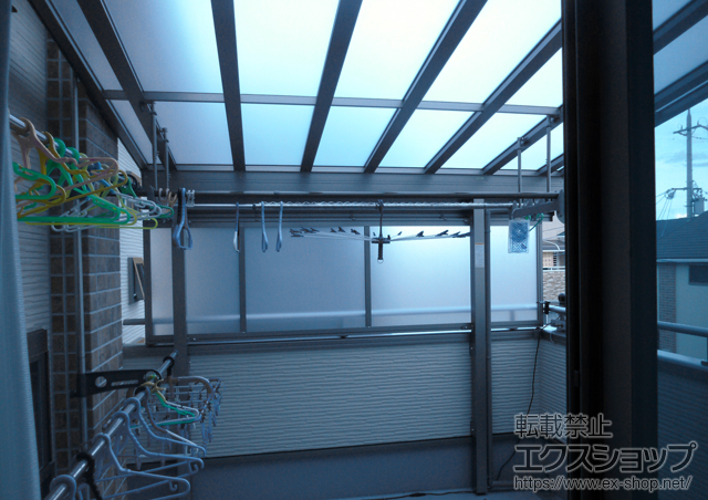 京都府木津川市のLIXIL リクシル（トステム）のバルコニー・ベランダ屋根 パワーアルファ F型 屋根タイプ 単体 積雪〜30ｃｍ対応 施工例