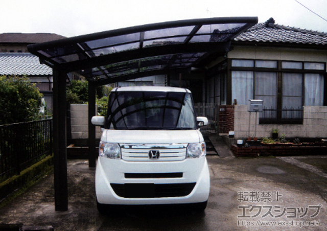 宮崎県都城市のLIXIL リクシル（トステム）のカーポート カーブポートシグマIII 積雪〜30cm対応 施工例