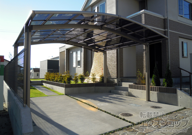 宮城県仙台市のLIXIL リクシル（トステム）のカーポート カーブポートシグマIII M合掌 積雪〜20?対応 施工例