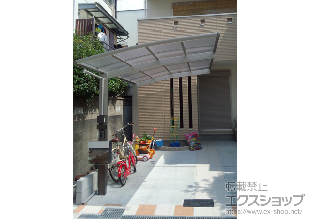 大阪府大阪市ののカーポート レイナポート 積雪〜20cm対応 施工例