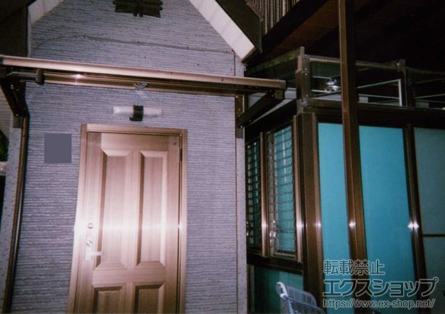 茨城県鉾田市のLIXIL リクシル（トステム）のバルコニー・ベランダ屋根 ライザーテラスII F型 ルーフタイプ 積雪〜20cm対応 施工例