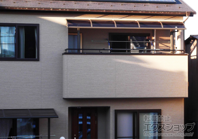 滋賀県大津市のLIXIL リクシル（トステム）のバルコニー・ベランダ屋根 ライザーテラスIIR型 屋根タイプ 単体 積雪〜20cm対応 施工例