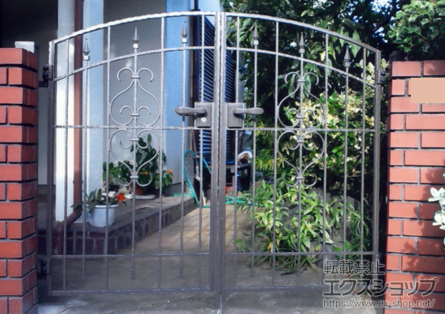 埼玉県さいたま市のの門扉 コラゾン1型 両開き 柱使用 07-12 施工例