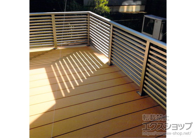 石川県金沢市ののウッドデッキ リウッドデッキ200＋シンプルモダンフェンス7型 施工例