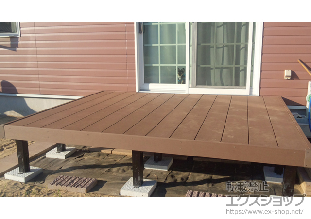 千葉県山武郡大網白里町ののウッドデッキ リウッドデッキ 200 単体 施工例