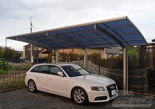 栃木県下野市のYKKAPのカーポート レイナポートZ 積雪～20cm対応 施工例