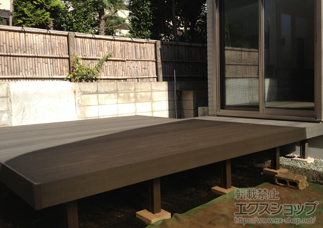 東京都町田市のLIXIL リクシル（トステム）のウッドデッキ リコステージII 単体 施工例