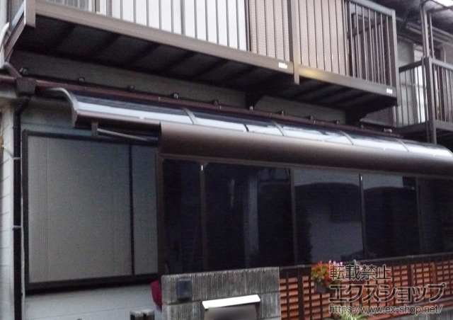 東京都足立区ののバルコニー・ベランダ屋根 ヴェクターテラス F型 屋根タイプ 単体 積雪〜20cm対応 施工例