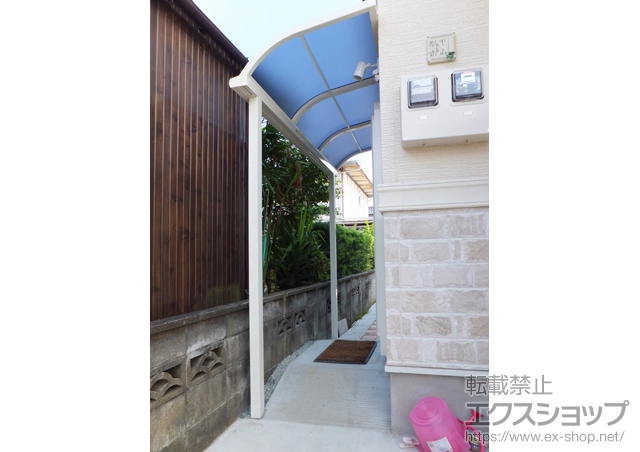佐賀県佐賀市のLIXIL リクシル（トステム）のテラス屋根 ライザーテラスII R型 テラスタイプ 単体 積雪〜20cm対応 施工例