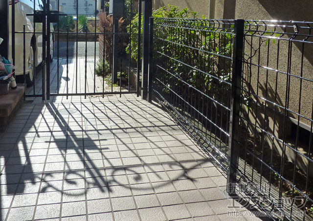 東京都練馬区ののフェンス・柵 ハイグリッドフェンスUF8型 フリーポールタイプ 施工例