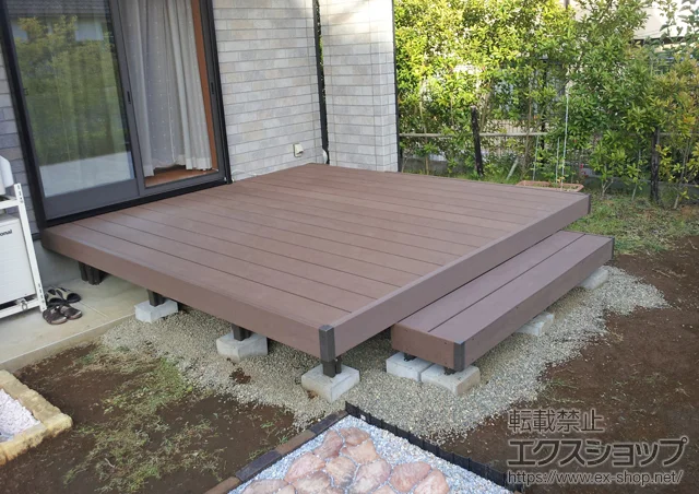 ��ʌ������s��LIXIL ���N�V���i�g�X�e���j�̃E�b�h�f�b�L ���R�X�e�[�WII �{�H��