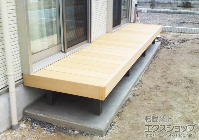 茨城県ひたちなか市のLIXIL リクシル（トステム）のウッドデッキ リコステージII 施工例