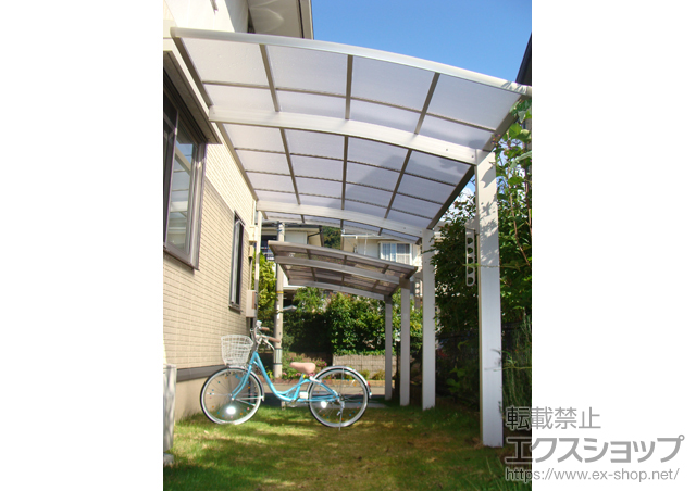高知県高知市ののカーポート プレシオスポート 積雪〜20cm対応＋収納式物干しセット 施工例