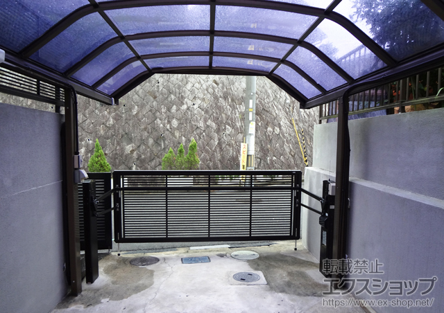 京都府八幡市ののカーゲート エクスラインアップゲート1型 電動式 施工例