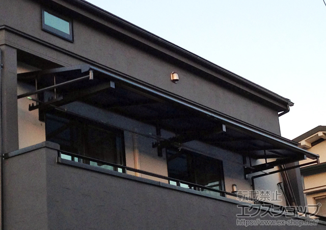 東京都練馬区ののバルコニー・ベランダ屋根 ヴェクターテラス F型 ルーフタイプ 連棟 積雪〜20cm対応 施工例