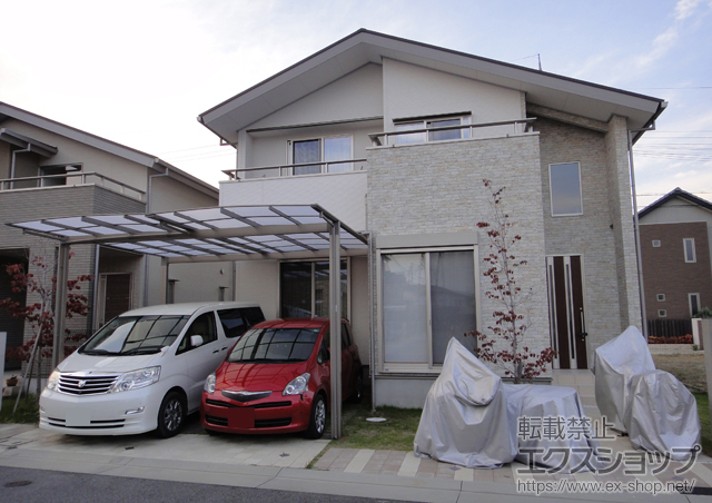 兵庫県神戸市のLIXIL リクシル（トステム）のカーポート エックスルーフ ワイド 積雪〜30cm対応 施工例
