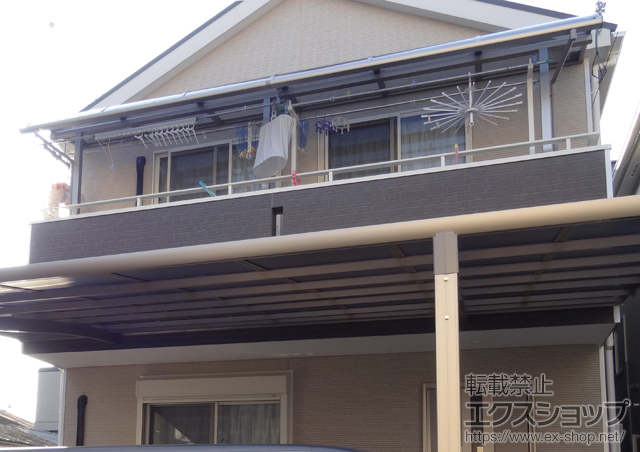 大阪府大阪市のLIXIL リクシル（トステム）のバルコニー・ベランダ屋根 ライザーテラスII R型 屋根タイプ 積雪〜20?対応 施工例