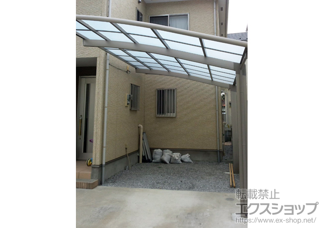 埼玉県ふじみ野市のLIXIL リクシル（トステム）のカーポート カーブポートシグマIII　積雪〜30cm対応 施工例