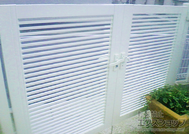 埼玉県入間市のの門扉 プリレオ R1型 両開き 柱使用 施工例