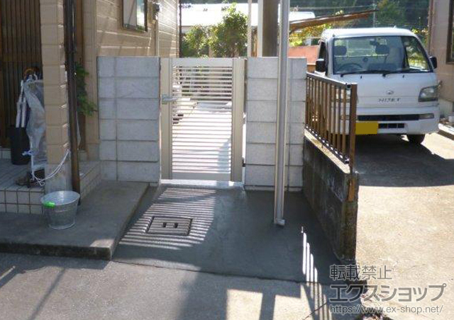 宮崎県東諸県郡綾町のの門扉 プレシオス門扉 横格子 片開き 施工例