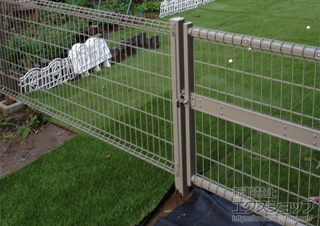 栃木県佐野市のの門扉 ハイグリッド門扉N8型 片開き 施工例