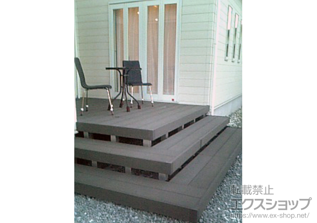 兵庫県高砂市ののウッドデッキ リウッドデッキ200 単体+段床2段 L字型 施工例