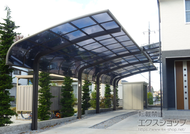 栃木県宇都宮市のLIXIL リクシル（トステム）のカーポート テールポートシグマIII 縦連棟 積雪〜30cm対応 施工例