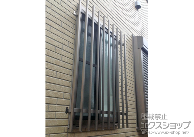 神奈川県大和市のLIXIL リクシル（トステム）の面格子・窓格子 アルミ面格子 A型 施工例