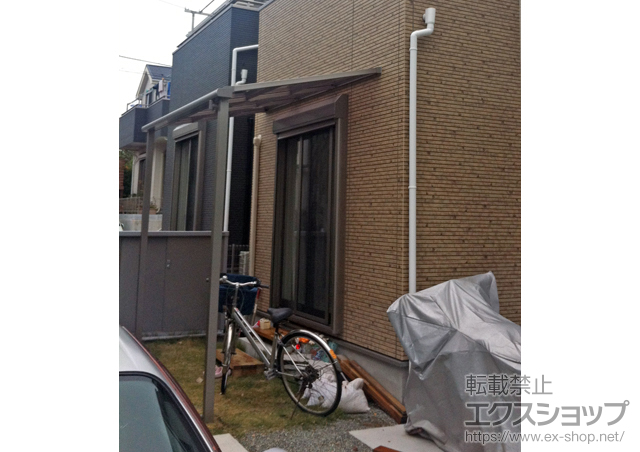 神奈川県横浜市戸塚区のLIXIL リクシル（トステム）のテラス屋根 ライザーテラスII F型 テラスタイプ 単体 積雪〜20cm対応 施工例