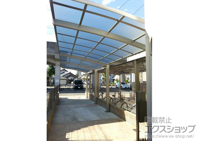 愛知県名古屋市ののバルコニー・ベランダ屋根 ヴェクターテラス F型 屋根タイプ 単体　積雪〜20cm対応 施工例