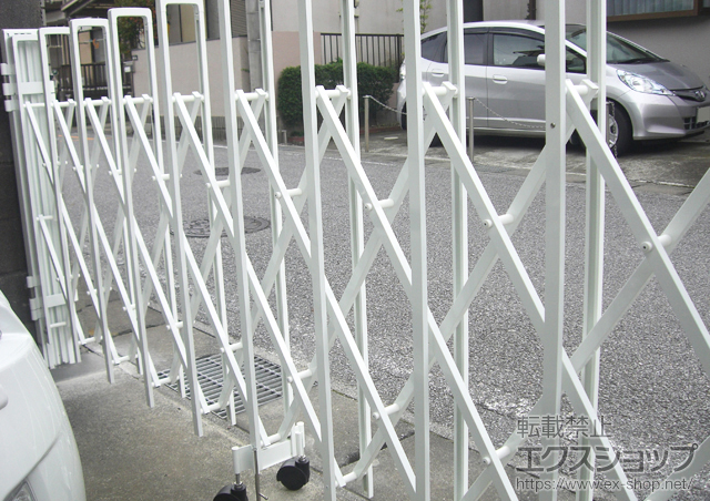 千葉県柏市ののカーゲート トリップゲートPB型 ノンレール 片開き30S 施工例