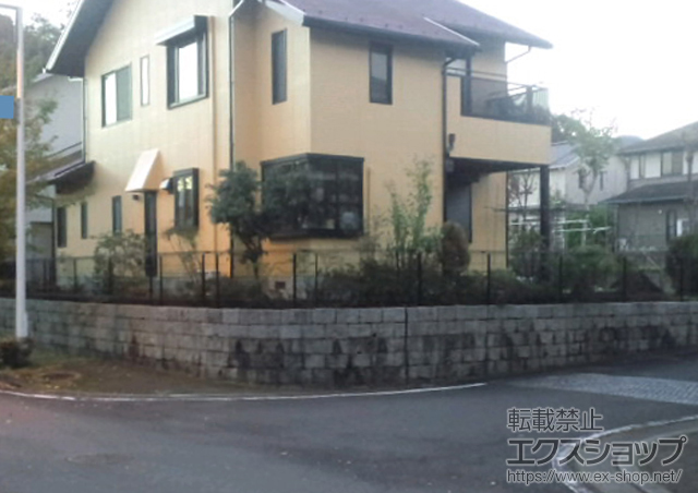 山梨県上野原市ののフェンス・柵 ハイグリッドフェンス11型 フリーポールタイプ 施工例