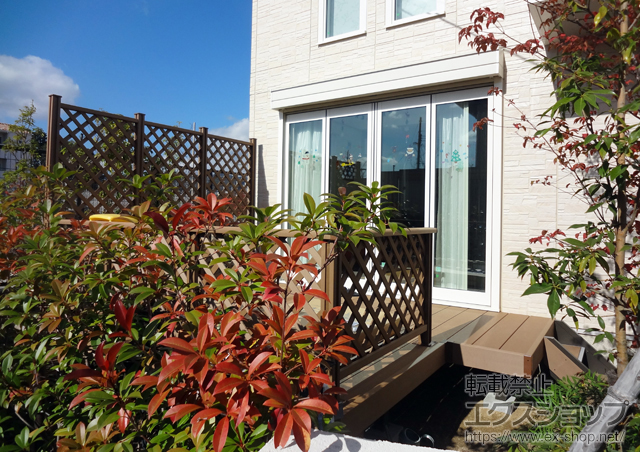 大阪府箕面市のLIXIL リクシル（トステム）のウッドデッキ リコステージII 段差加工納まり 施工例