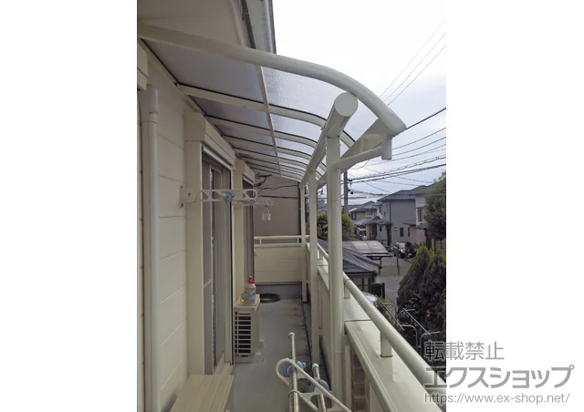 京都府京都市のYKKAPのバルコニー・ベランダ屋根 ヴェクターテラス R型 屋根タイプ 連棟 積雪～20cm対応 施工例